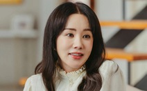 Phụ nữ tuổi 50, 60 'gừng càng già càng cay' trong phim Hàn Quốc