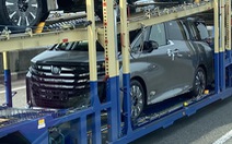 Toyota sắp kết hợp Crown và Alphard làm một mẫu xe mới