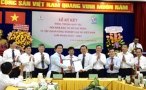 Hội Nhà báo TP.HCM ký kết chương trình hợp tác với Tập đoàn Công nghiệp cao su Việt Nam