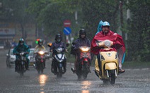 Thời tiết hôm nay 24-6: Bắc Bộ và Nam Bộ mưa to, Trung Bộ vẫn nắng nóng