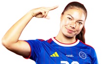 Trung vệ Philippines Reina Bonta: Từ đạo diễn phim đến World Cup nữ 2023