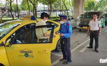 Bộ Giao thông vận tải: doanh nghiệp taxi phải cam kết không để tài xế gian lận cước