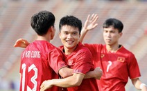 U23 Việt Nam đá vòng loại U23 châu Á 2024 trên sân Việt Trì