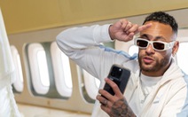 Neymar đến Saudi Arabia bằng phi cơ riêng của hoàng tử