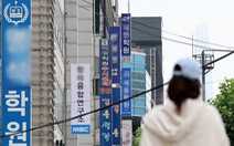 Hàn Quốc kỷ luật gần 300 giáo viên bán tài liệu ôn thi đại học