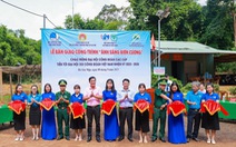 C.P. Việt Nam bàn giao công trình 'Ánh sáng biên cương' cho Đồn Biên phòng tại Bình Phước