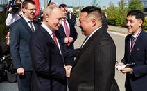 Ông Kim Jong Un gặp ông Putin tại sân bay vũ trụ Vostochny