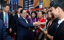Thủ tướng chúc doanh nghiệp Việt ký hợp đồng triệu USD tại hội chợ ở Trung Quốc