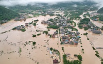 Bão Haikui gây mưa lớn, trường học, ga tàu ở miền nam Trung Quốc đóng cửa