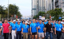 10.000 người đi bộ gây quỹ chăm lo Tết công nhân, người lao động