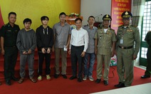 Tiếp nhận 6 người Việt từ Campuchia, phát hiện 2 nghi phạm giết người đang bị truy nã