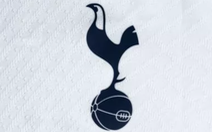 Tottenham sửa logo, cổ động viên nói ‘thật vô nghĩa’