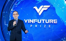 Nhà khoa học VinFuture: 'AI thông minh hơn là an toàn hơn'