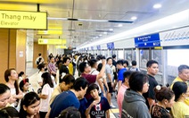 Người dân đi metro số 1 dịp Giáng sinh nhiều hơn gấp đôi ngày trước