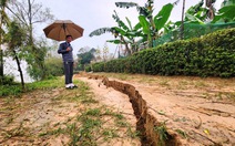 Sạt lở nghiêm trọng tại sông Rào Cùng ở Huế, người dân lo sợ bị ‘sông nuốt nhà’