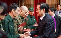 Cuộc gặp mặt xúc động giữa nguyên Chủ tịch nước Trương Tấn Sang và các cựu binh Vị Xuyên