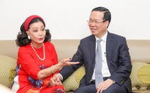 Chủ tịch nước Võ Văn Thưởng thăm, chúc Tết NSND Kim Cương, GS.BS Nguyễn Chấn Hùng