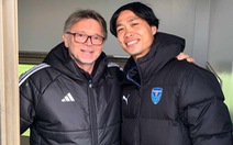 HLV Philippe Troussier đến Nhật Bản xem Công Phượng thi đấu và gặp riêng