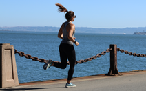 'Đi bộ 10.000 - 20.000 bước mỗi ngày để khỏe', khoa học nói gì?