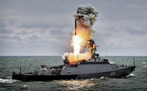 Ukraine tấn công phá hủy hai tàu lớn và nút liên lạc quan trọng của Nga