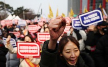 Hàng ngàn bác sĩ Hàn Quốc biểu tình phản đối chính sách y tế