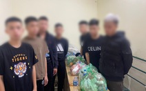 Bắt giữ gần 20 thanh thiếu niên 'hỗn chiến' trên phố Hà Nội