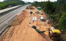 Cao tốc Cam Lộ - La Sơn sẽ có trạm dừng nghỉ tạm thời trước 30-4