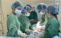 Phát hiện u buồng trứng ác tính hiếm gặp trên bệnh nhân trẻ ở Đà Nẵng