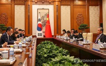 Ngoại trưởng Hàn Quốc tới Trung Quốc lần đầu sau hơn 6 năm