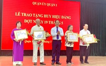 Quận 1 trao huy hiệu Đảng cho 143 đảng viên