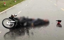 Bị sét đánh chết khi đi xe máy dưới cơn mưa dông