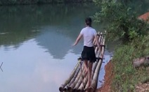Cô gái ngã xuống sông khi trổ tài 'lăng ba vi bộ'