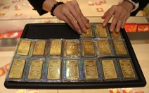 Xô đổ kỷ lục cũ, giá vàng miếng SJC chạm 86 triệu đồng/lượng