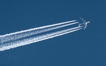 Tranh cãi về quy định của EU giám sát phát thải đối với các hãng hàng không