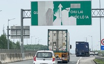 Vụ biển báo cao tốc Đà Nẵng - Quảng Ngãi gây 'rối não' tài xế: VEC nói do biến đổi khí hậu!