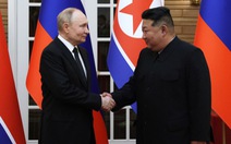 Ông Putin tặng ông Kim siêu xe Aurus sau khi ký Hiệp ước Đối tác chiến lược toàn diện