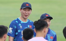 HLV Kim Sang Sik gặp khó với đội tuyển Việt Nam