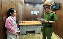Ai đứng sau vụ cô gái bắt cóc hai bé ở phố Nguyễn Huệ để quay clip khiêu dâm?
