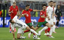 Bồ Đào Nha - Slovenia (hết hiệp 1) 0-0: Bồ Đào Nha bế tắc