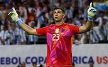 Cản phá penalty cứu Messi, Emiliano Martinez đạt thống kê khủng