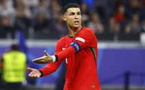Ronaldo bị chỉ trích vì để tuyển Pháp sút luân lưu trước