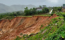 Lo sạt lở, chủ tịch Quảng Ngãi hỏa tốc chỉ đạo