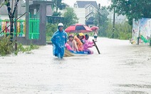 Mưa gây sạt lở, làm chìm tàu và có 430 hộ dân ở Phú Quốc bị ảnh hưởng ngập nước