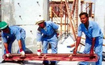 Xuất khẩu lao động sang Dubai năm 2005: Chi phí thấp, thu nhập hấp dẫn