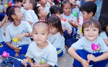 Học viện Phật giáo VN chung vui trung thu ở trại phong Bình Minh
