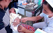 ​Khánh Hòa mới tiêm văcxin viêm gan B cho 50% trẻ sơ sinh