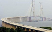 Trung Quốc: cầu treo dài nhất thế giới