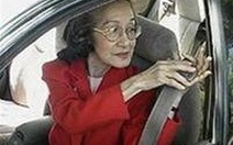 Nhật Bản: Giảm giá vé taxi để khuyến khích người cao tuổi bỏ bằng lái