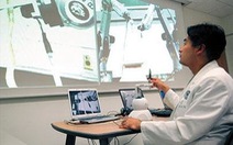 Phẫu thuật bằng robot thông qua Internet