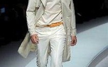 BST nam xuân hè 2009 Versace: Tông màu "pastel" sang trọng